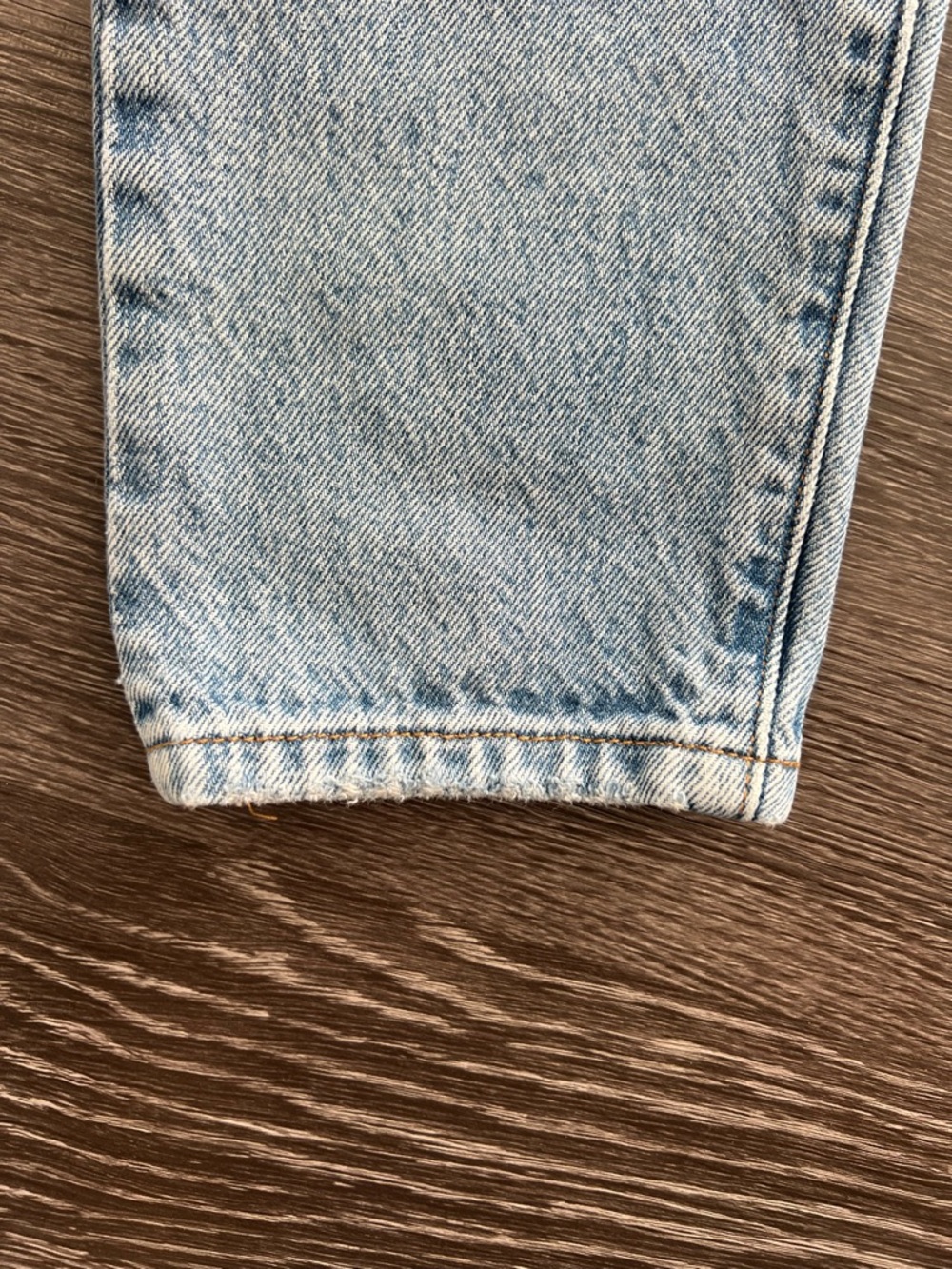 Levi's Premium Distressed 501 S Skinny Big E High-Rise Jeans - Picture 5 of 14